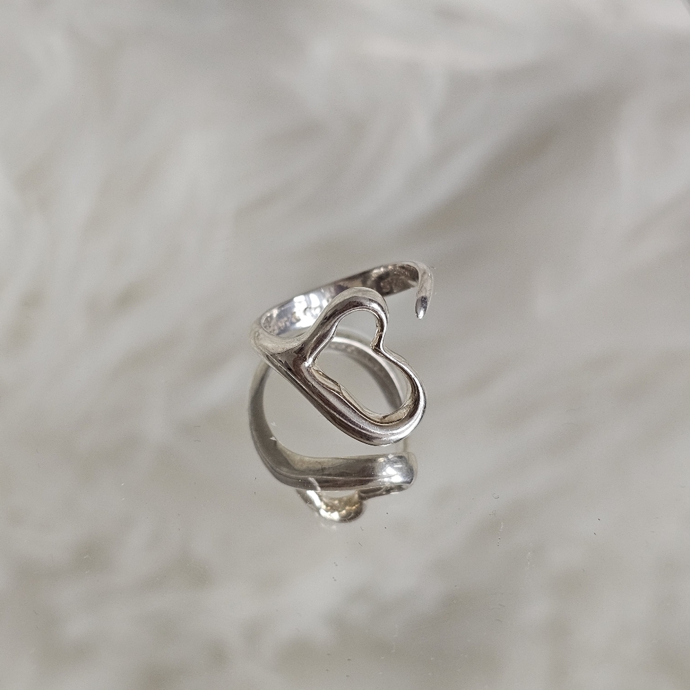 🩵 Tiffany & Co Open Heart Ring 🩵